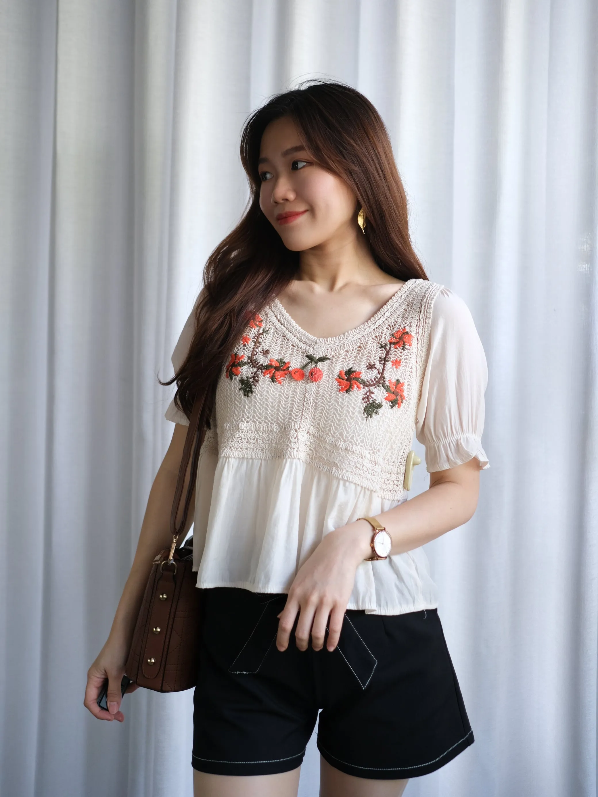 ACEWIN Puff Sleeve Floral Embroidery Crochet Top (Free Size) 110264