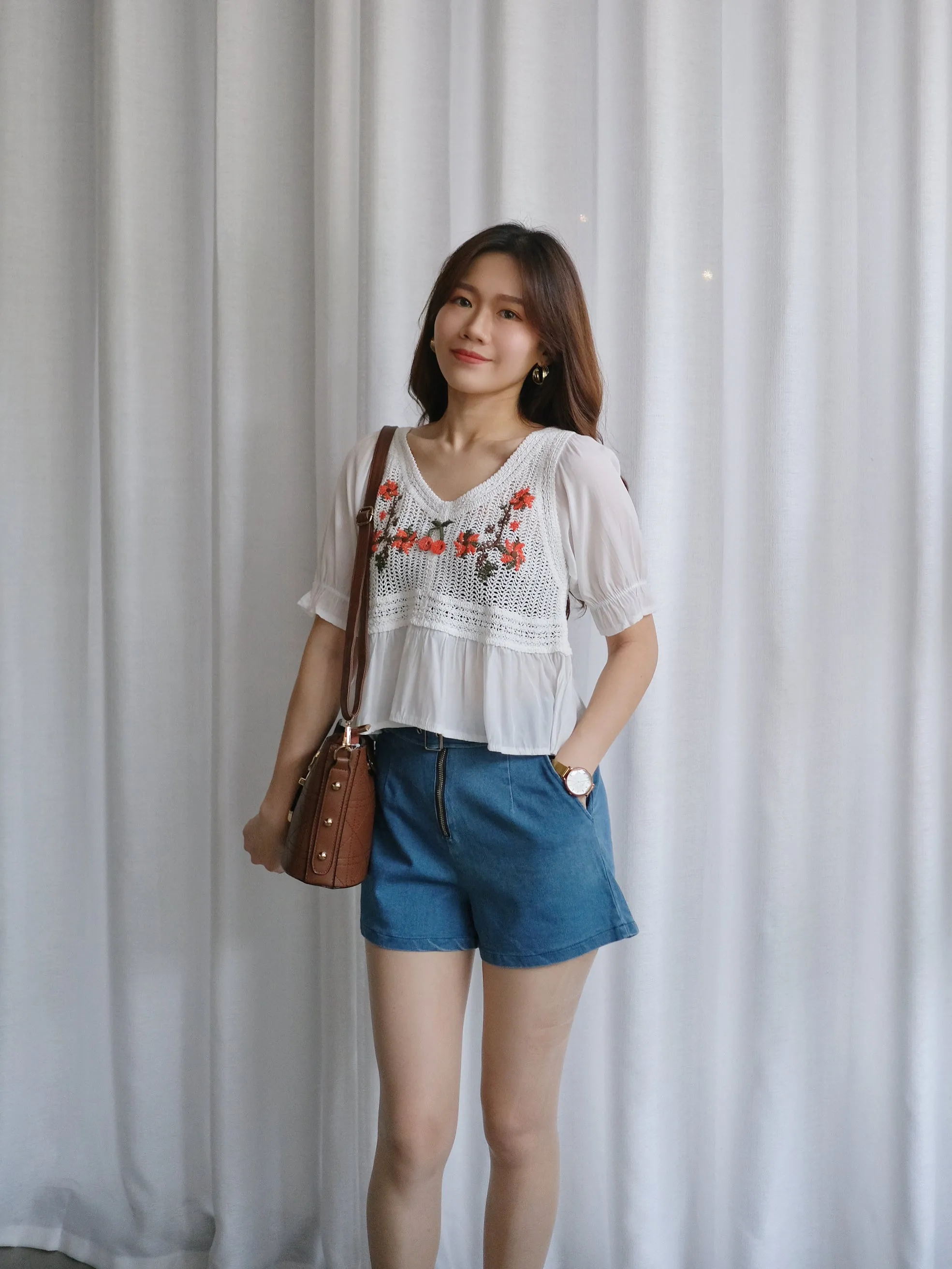 ACEWIN Puff Sleeve Floral Embroidery Crochet Top (Free Size) 110264