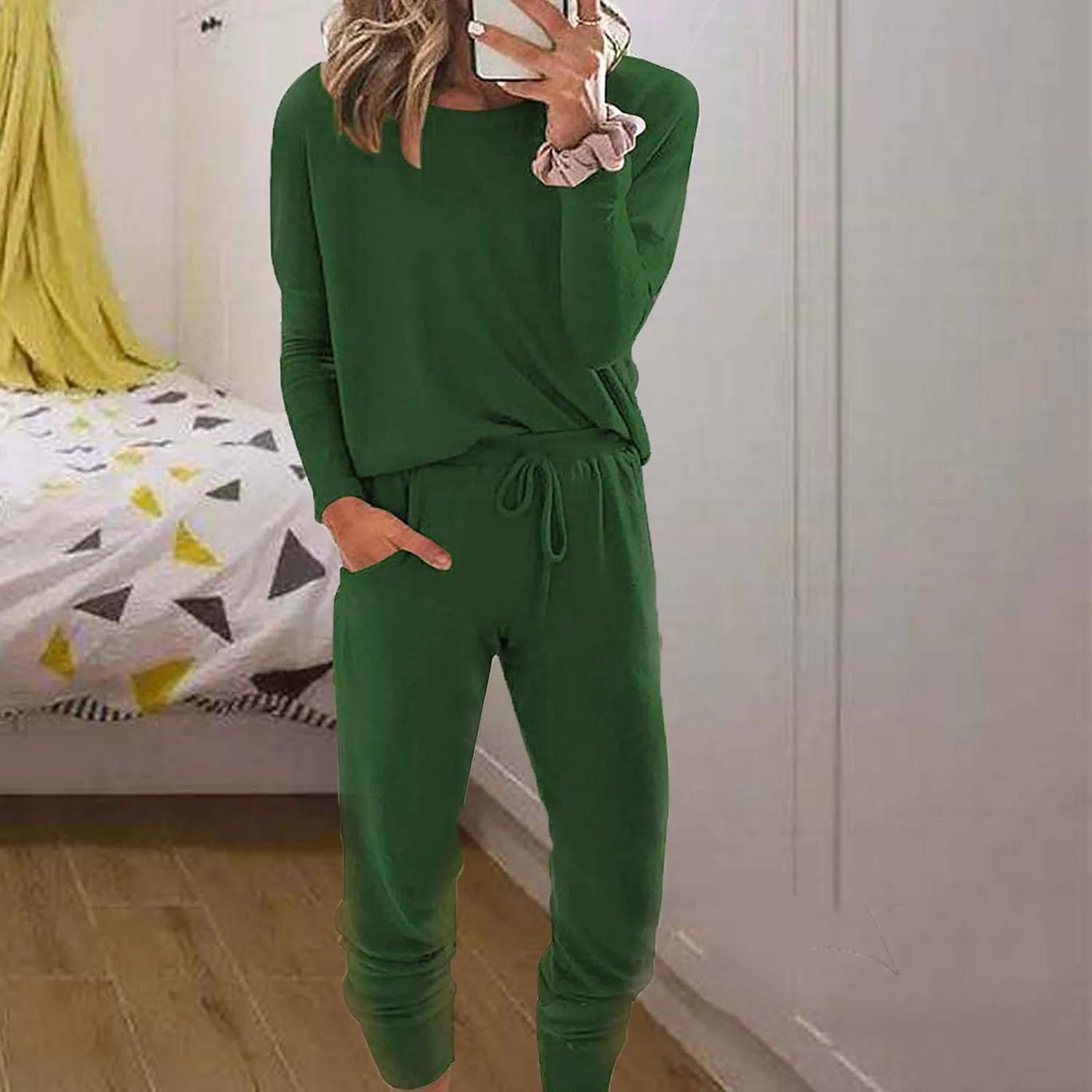 ACOSAP Women Casual Outfit Solid 2 Piece Outfit Long Sleeve Crewneck Pullover Tops and Long Pants Sweatsuits Tracksuits