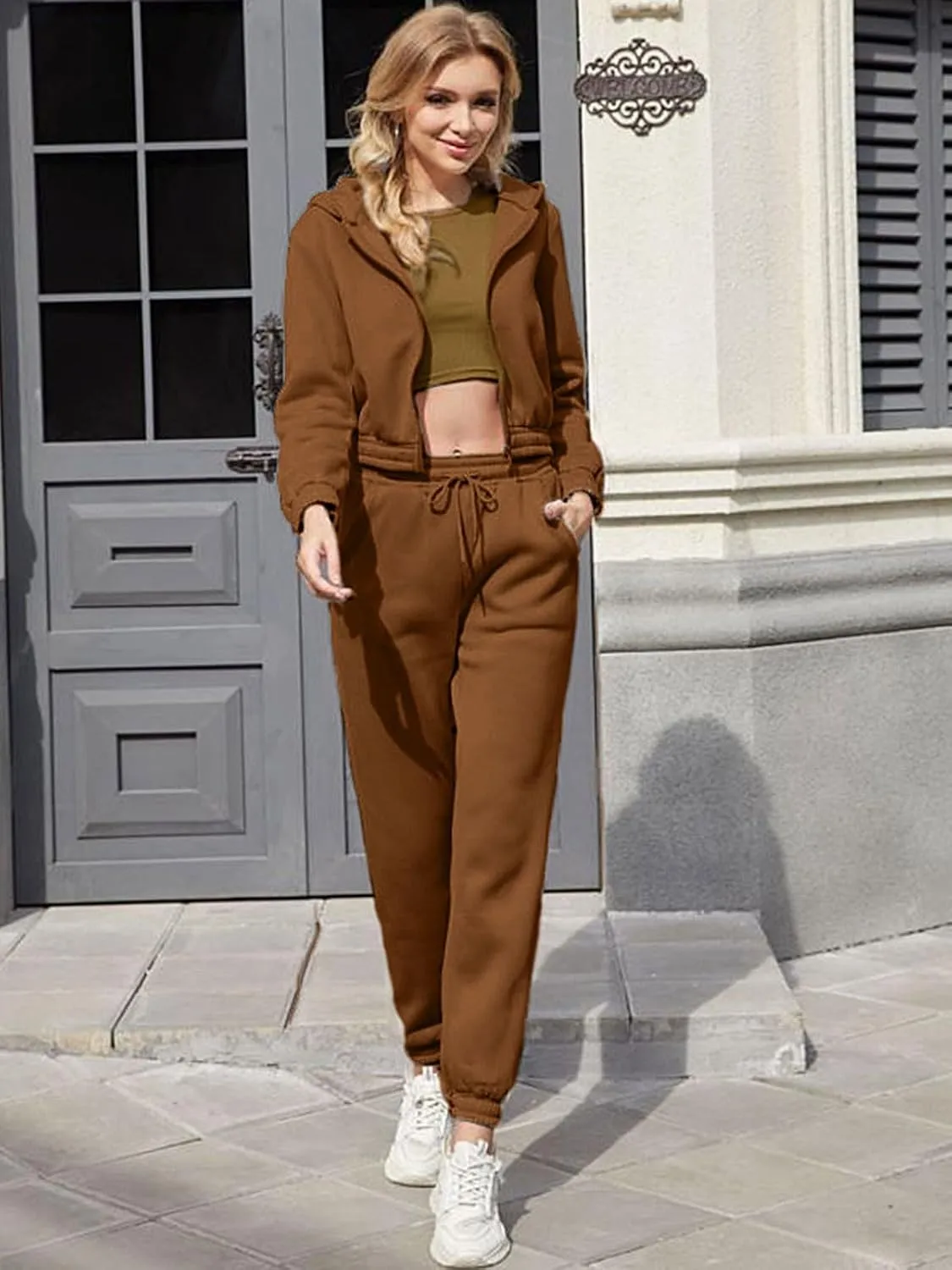 Akmipoem Sweatsuits for Women Set 3 Piece Outfits Zip Up Hoodie Sweatshirt Crop Tank Top Jogger Sweatpants Tracksuit