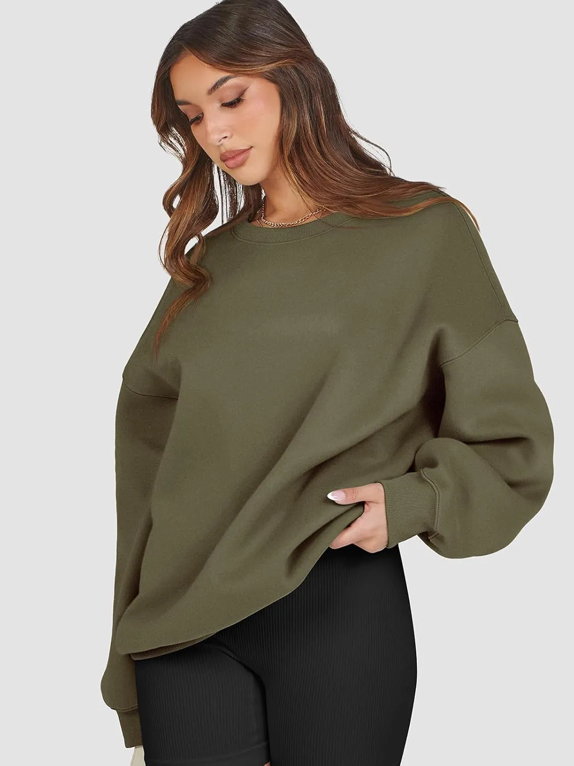 ATHMILE Oversized Sweatshirt for Women Crewneck Fleece Long Sleeve Pullover Hoodies Tops Fall Fashion Outfits Clothes 2025