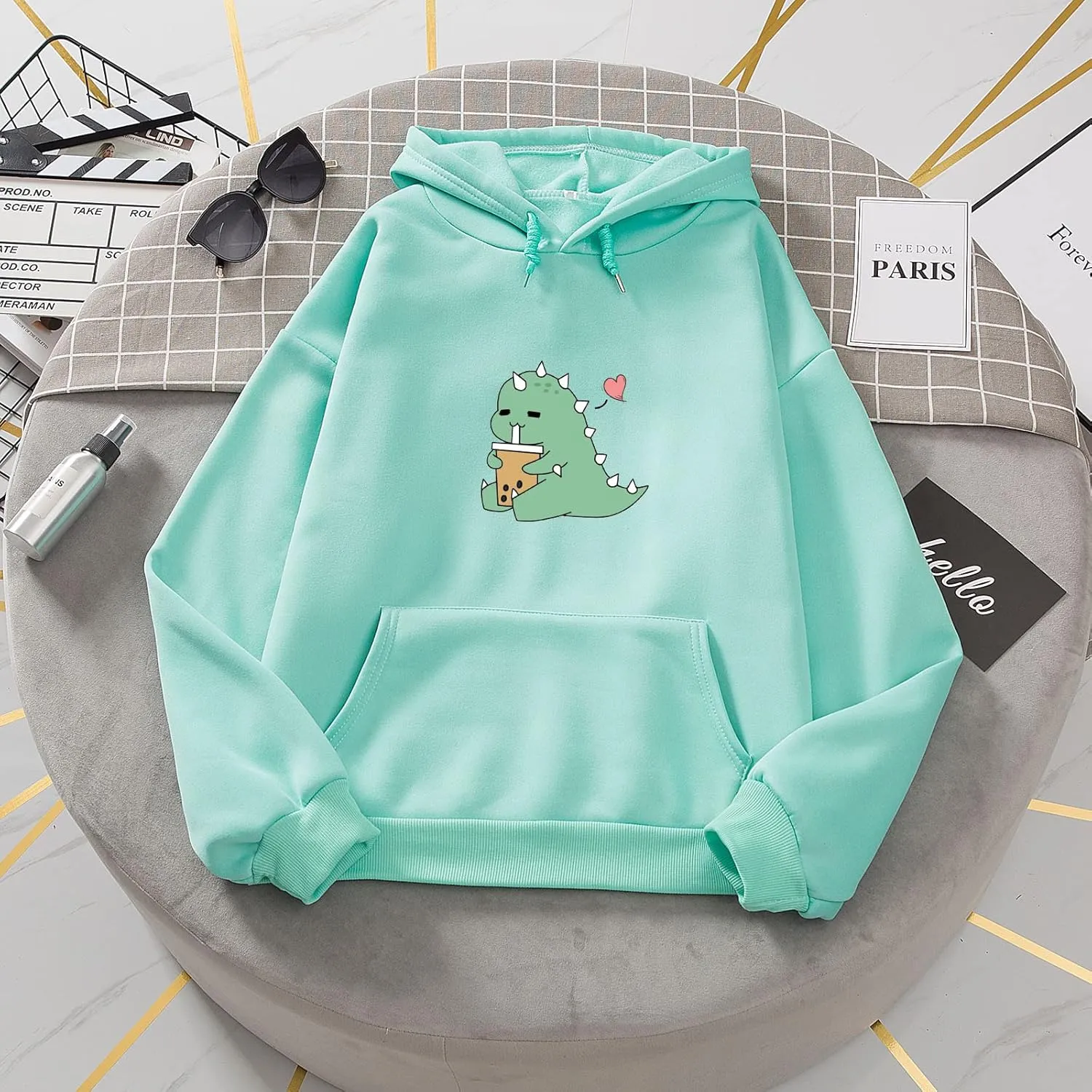 Bobeutou Cute Dinosaur Hoodie for Women Hooded Sweatshirt Long Sleeve Hoodies for Teen Girls Aesthetic Tops with Pocket