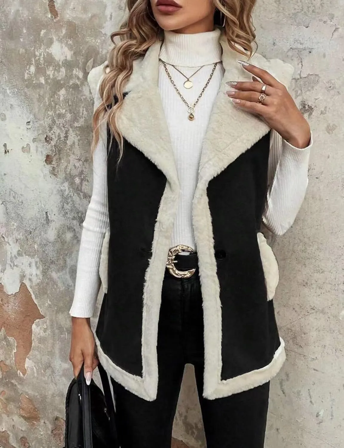 chouyatou Women's Winter Faux Suede Leather Vest Button Up Fuzzy Fleece Sleeveless Sherpa Jacket with Pockets