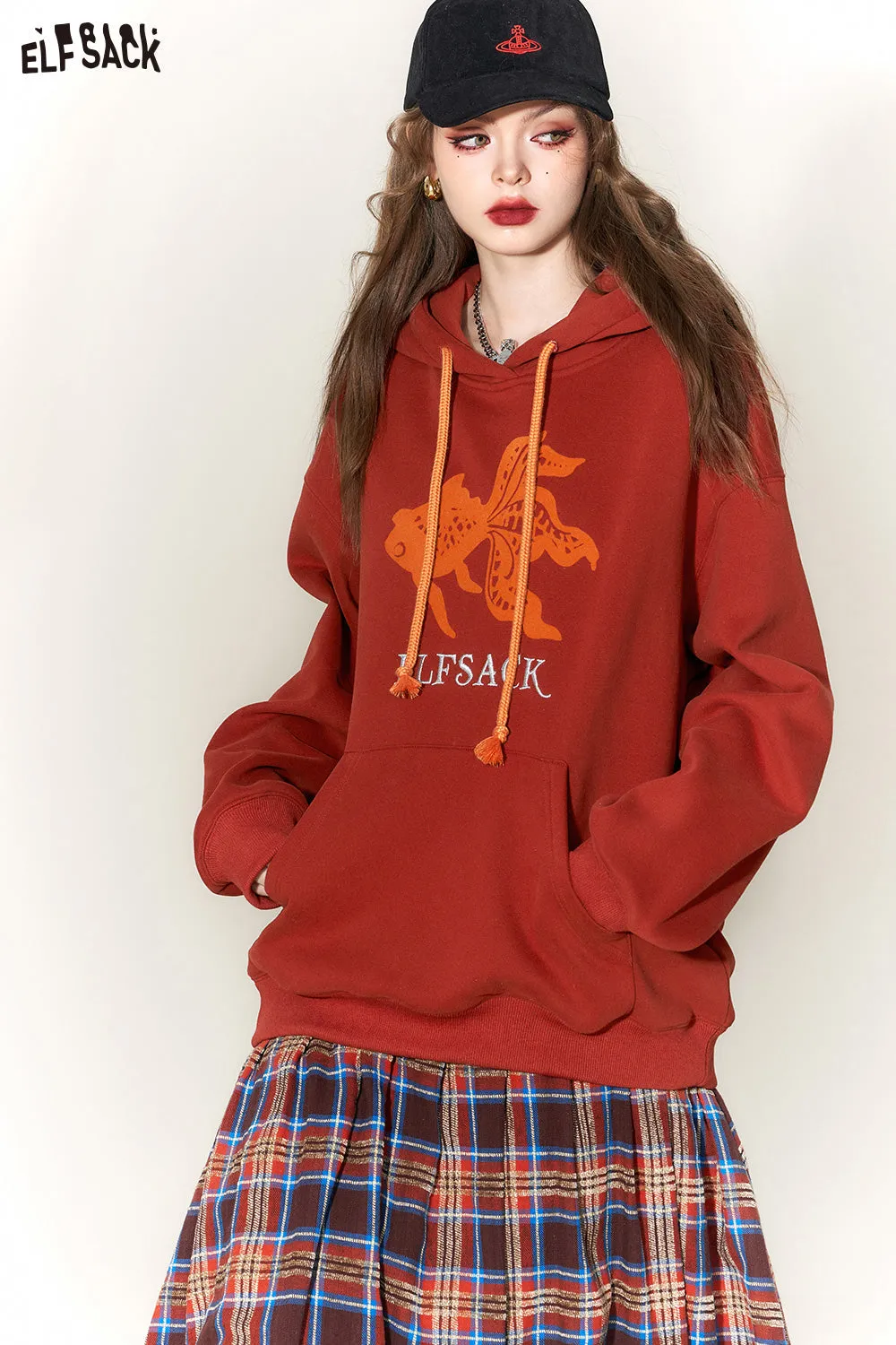 ELFSACK Graphic Goldfish Hoodies Women 2023 Winter New Chinese Style Plus Size Tops