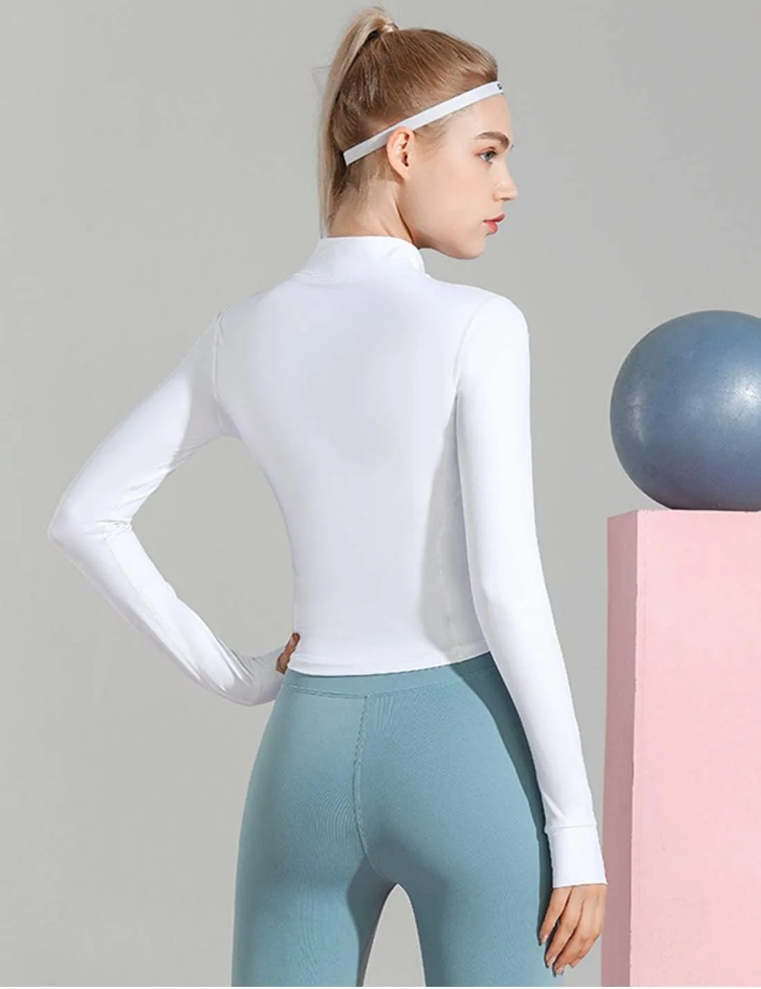Gacaky Women's Athletic Jacket Lightweight Full Zip Up Yoga Jacket Cropped Workout Slim Fit Tops with Thumb Holes