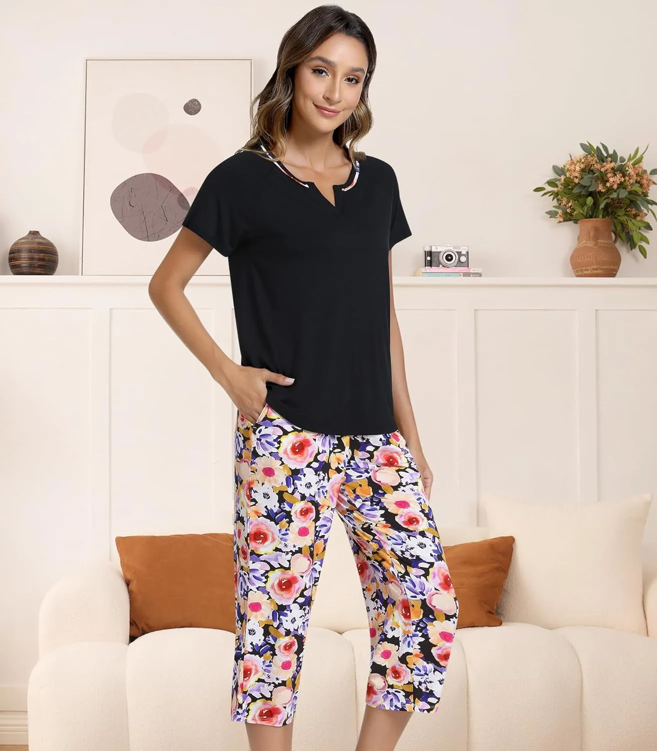 NACHILA Pajamas for Women-Viscose Made from Bamboo, Short Sleeve Sleepwear Top Cooling Capri Pants Pajama Set