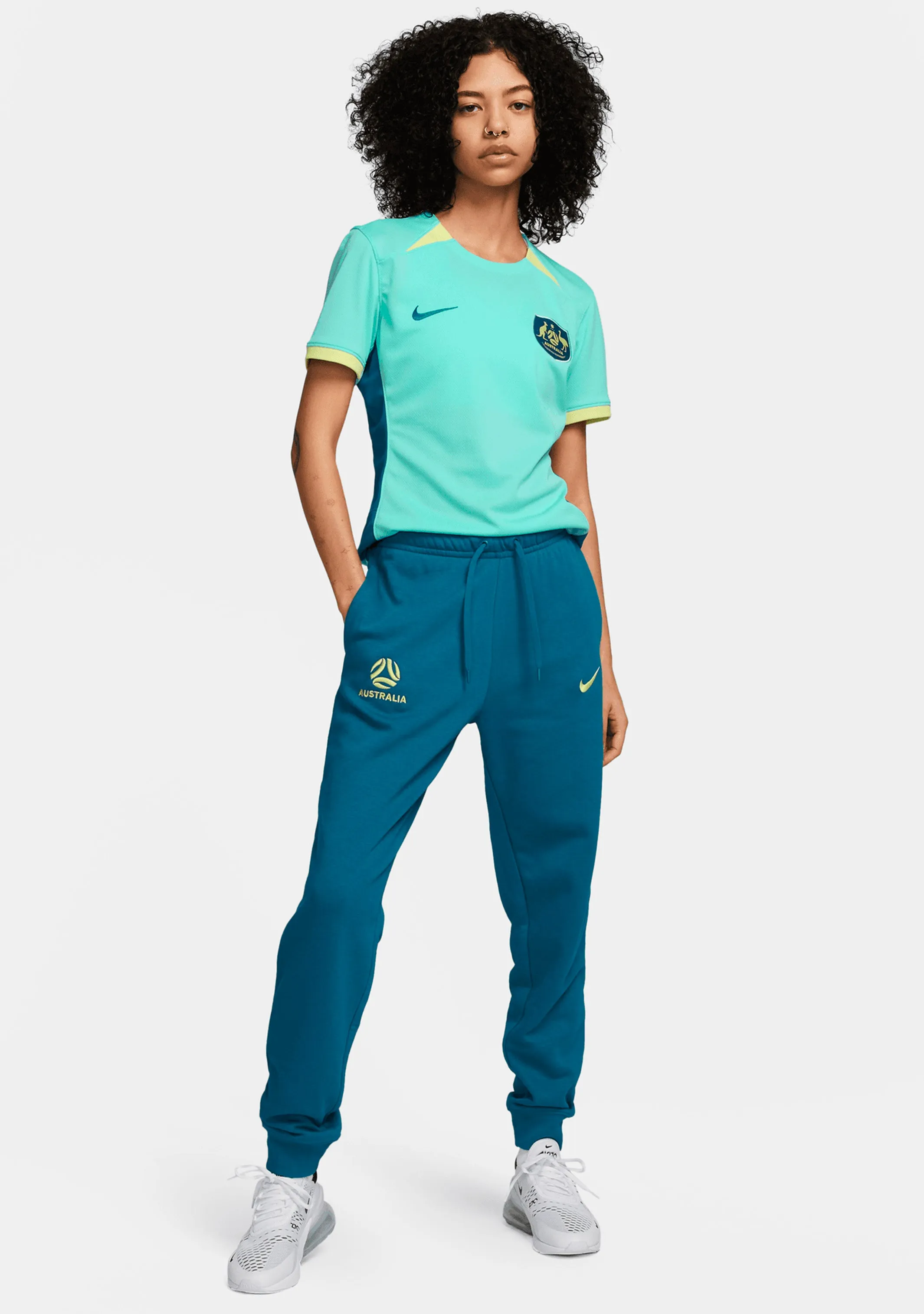 Nike Women's Soccer Mid-Rise Australia Club Fleece Pants <br> DV2073-301