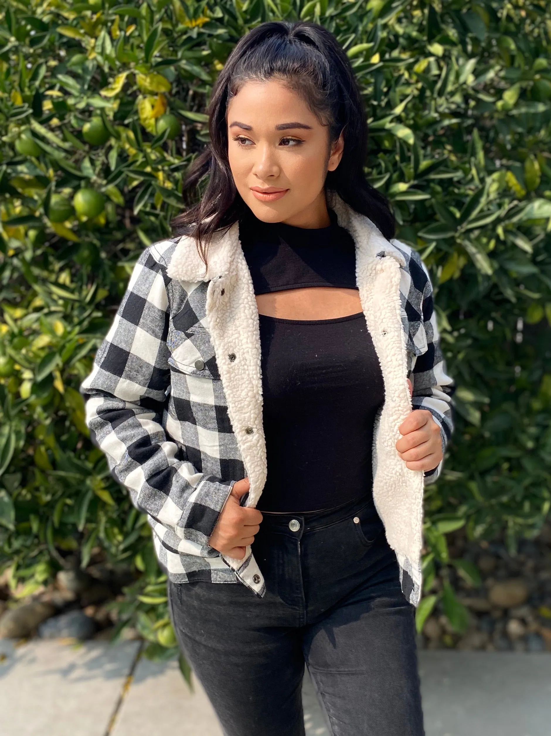 "Tahoe Cabin Fever" Outdoor Plaid Print Winter Jacket (black)