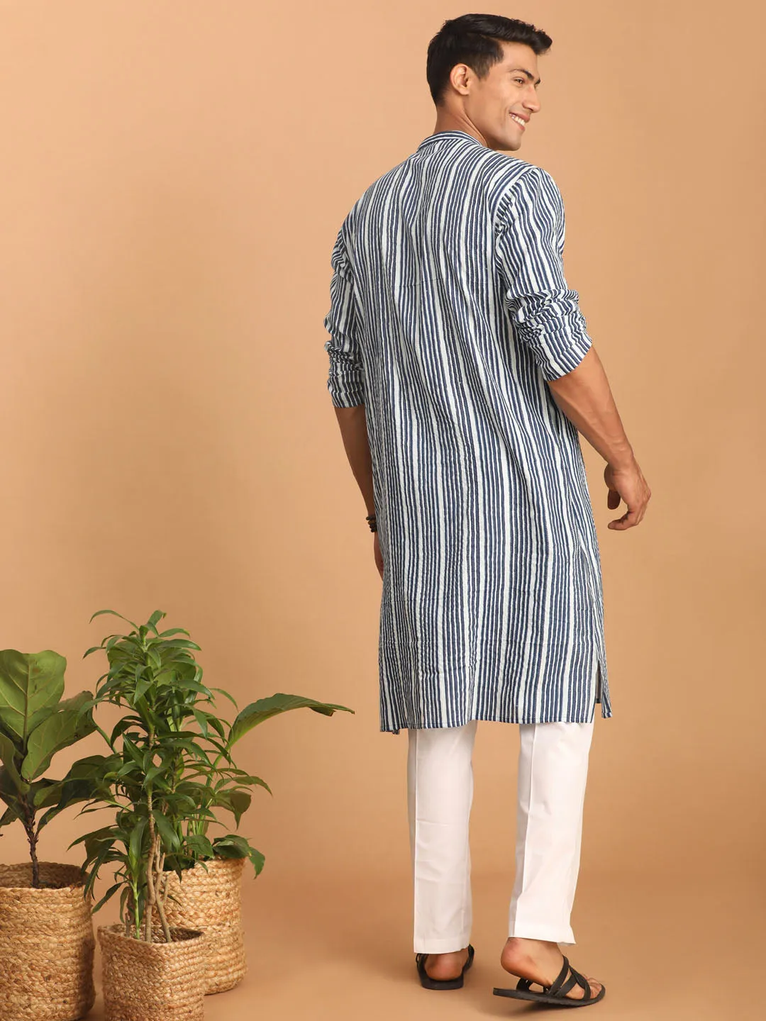 VASTRAMAY White & Blue Striped Kurta Set