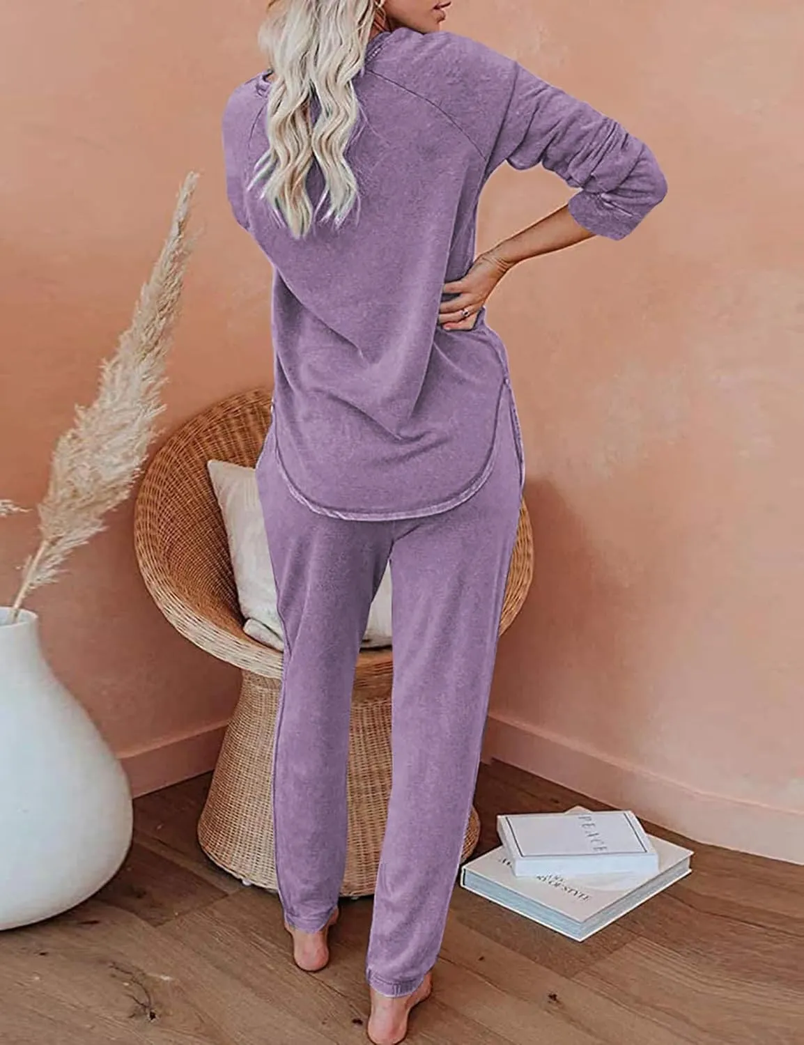 Women's 2 Piece Outfits Lounge Sets Long Sleeve Tops and Jogger Sweatpants Track Sweats Suits Loungewear Pajama Sets