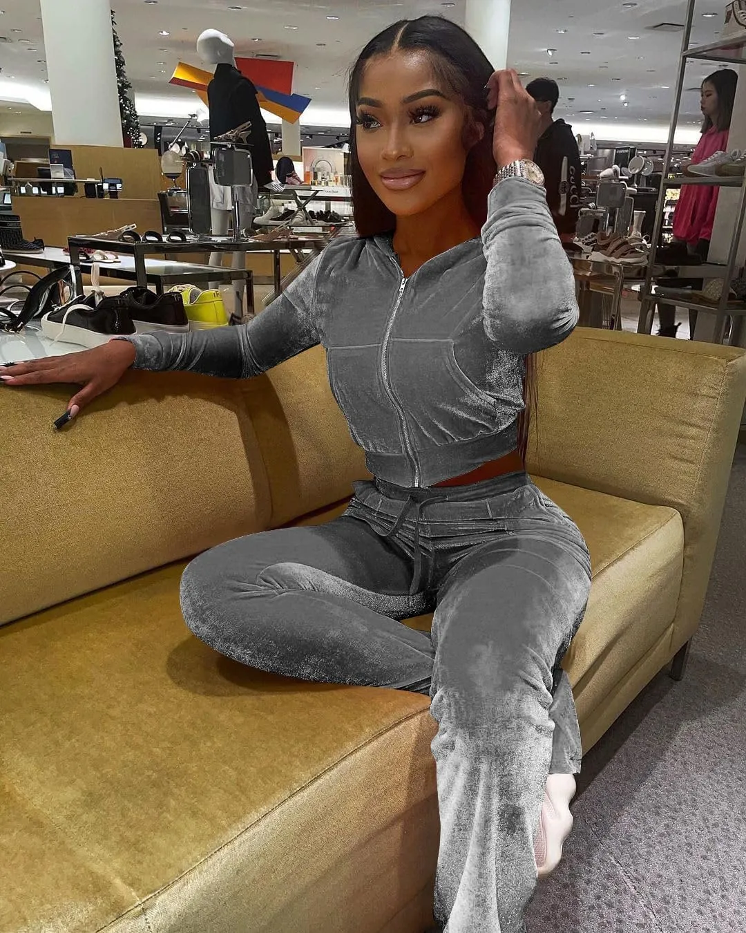 Womens 2 Piece Velour Tracksuit Two Piece Outfits for Women, Long Sleeve Crop Tops Flared Pants Jogging Sets