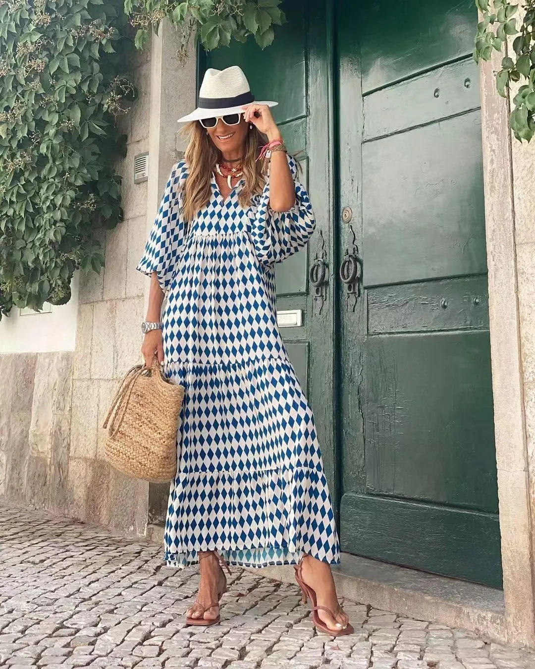 Womens 2024 Casual Boho Maxi Dresses V Neck 3/4 Puff Sleeve Geometric Pattern Smocked Ruffle Beach Long Sundress