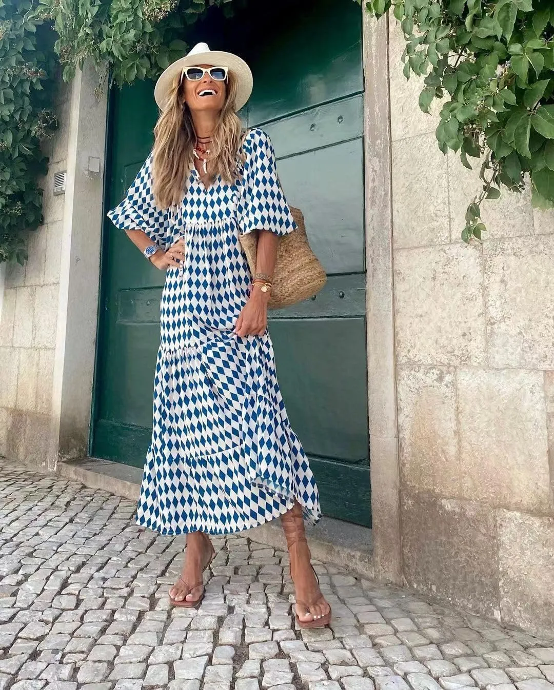 Womens 2024 Casual Boho Maxi Dresses V Neck 3/4 Puff Sleeve Geometric Pattern Smocked Ruffle Beach Long Sundress